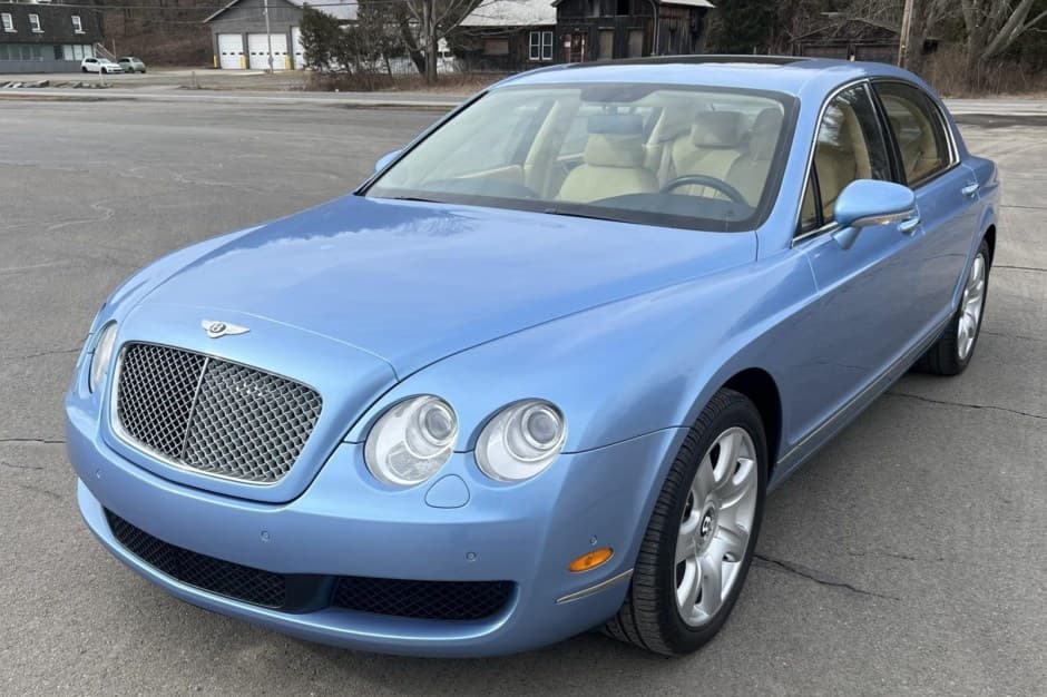 2006 Bentley Continental Flying Spur sold for $31,500