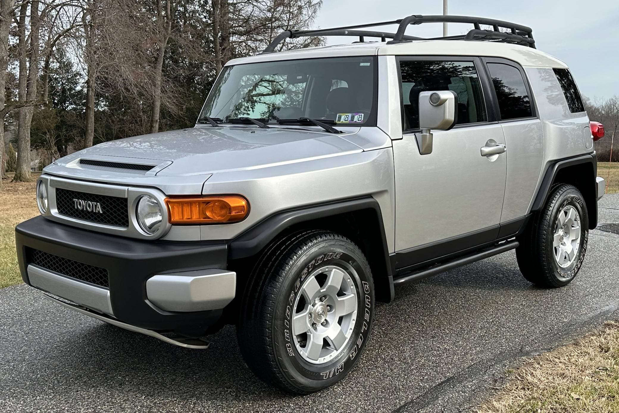 2008 Toyota FJ Cruiser sold for $18,000