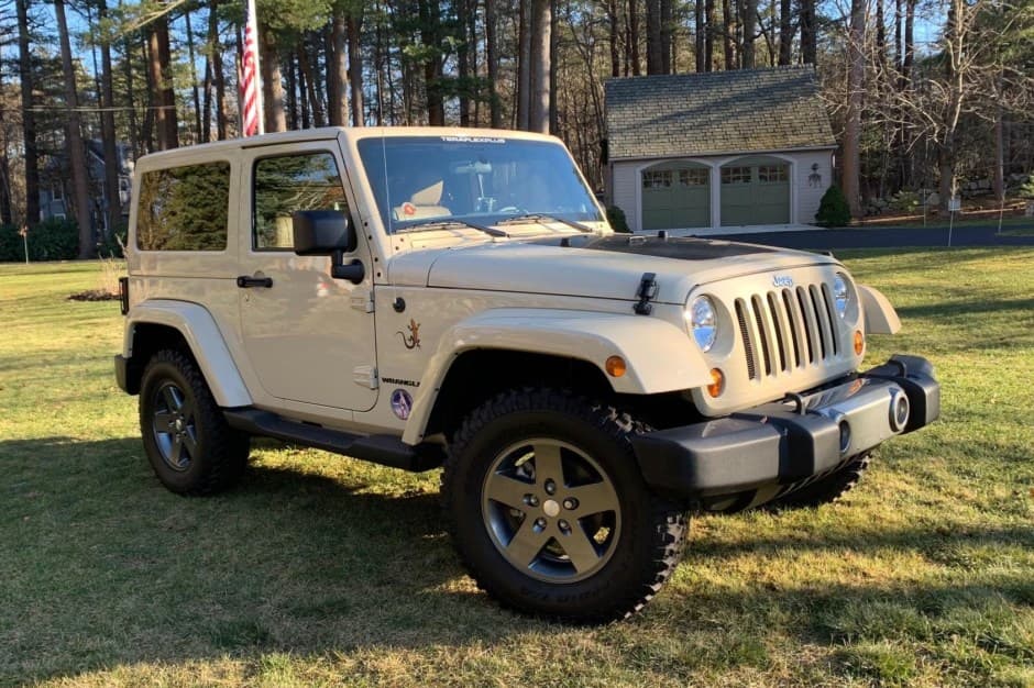 2011 Jeep Wrangler JK (2007-2018) sold for $27,500