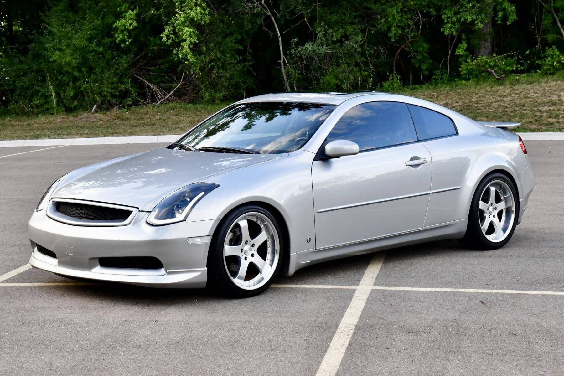 2004 Infiniti G35 sold for $9,925