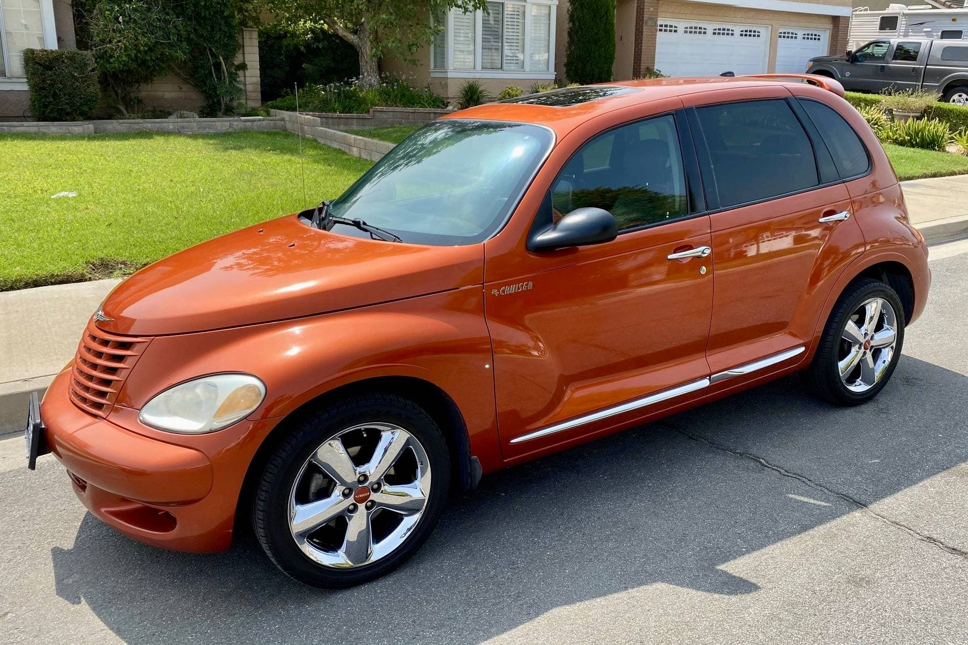2003 Chrysler PT Cruiser sold for $4,400