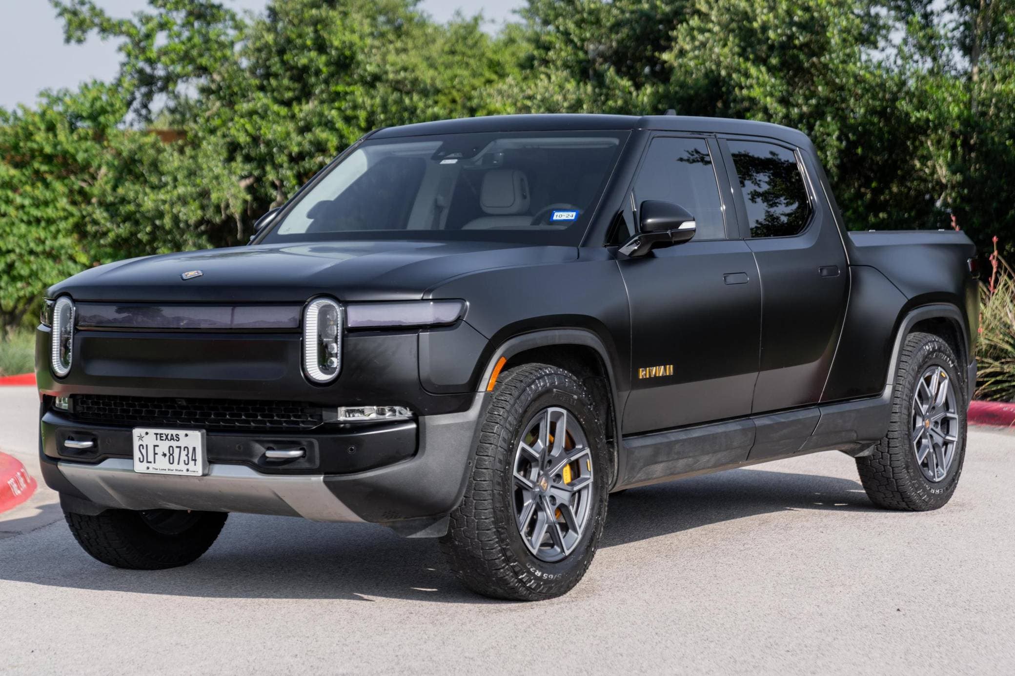 2022 Rivian R1T sold for $53,500