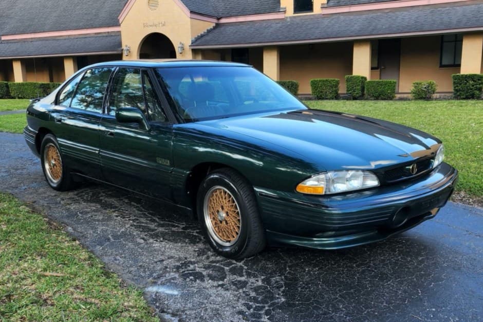 1995 Pontiac Bonneville sold for $6,200