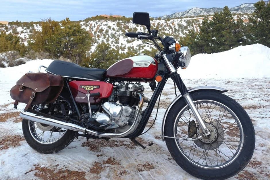 1981 Triumph Bonneville T140 sold for $3,900