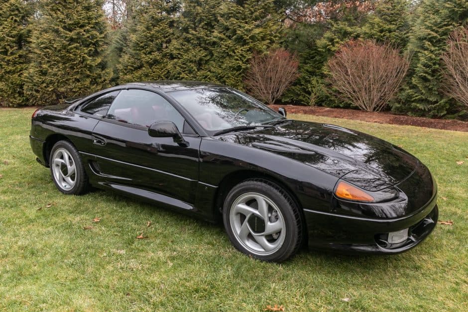 1992 Dodge Stealth sold for $16,500