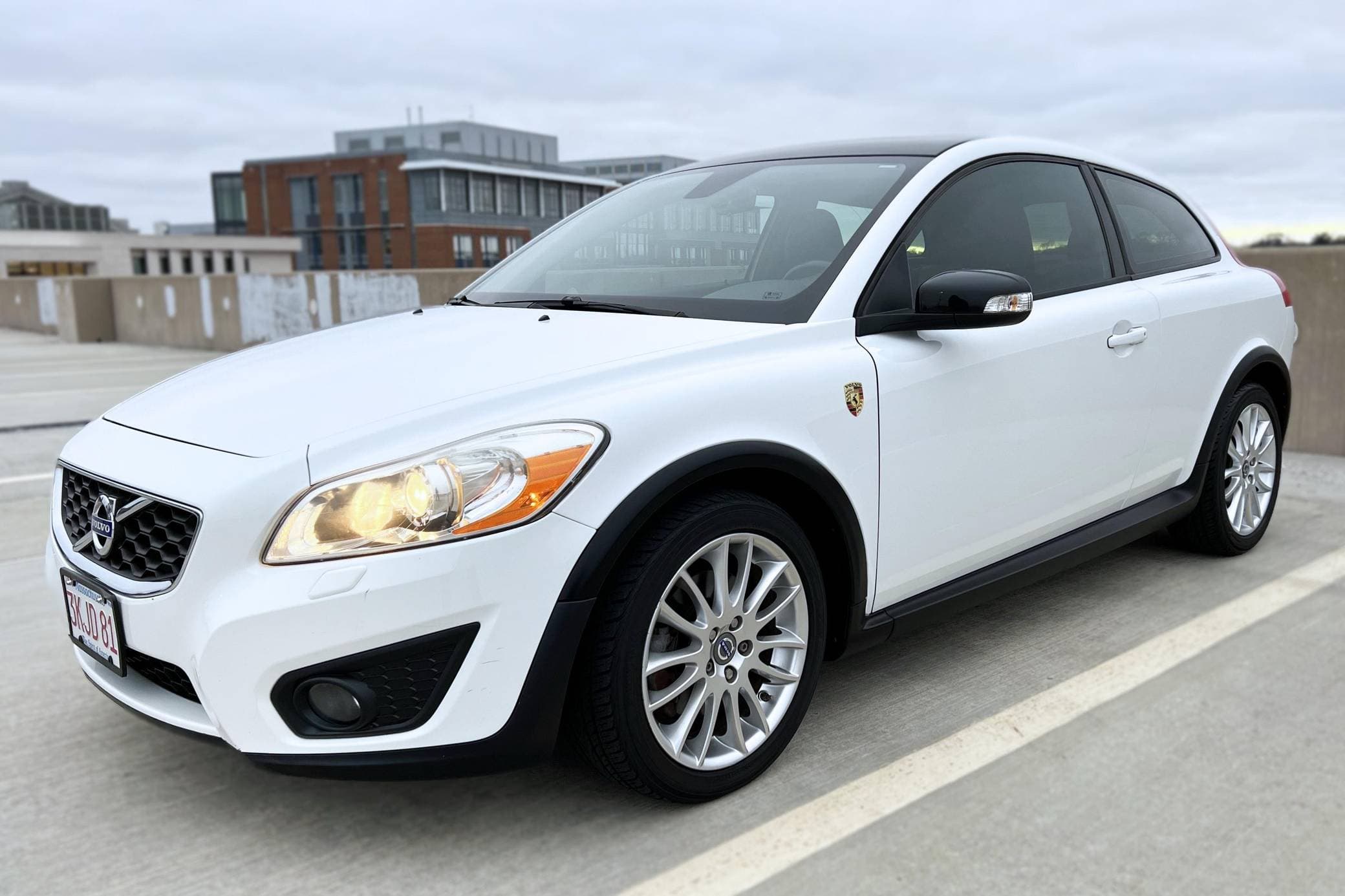2011 Volvo C30 sold for $12,100