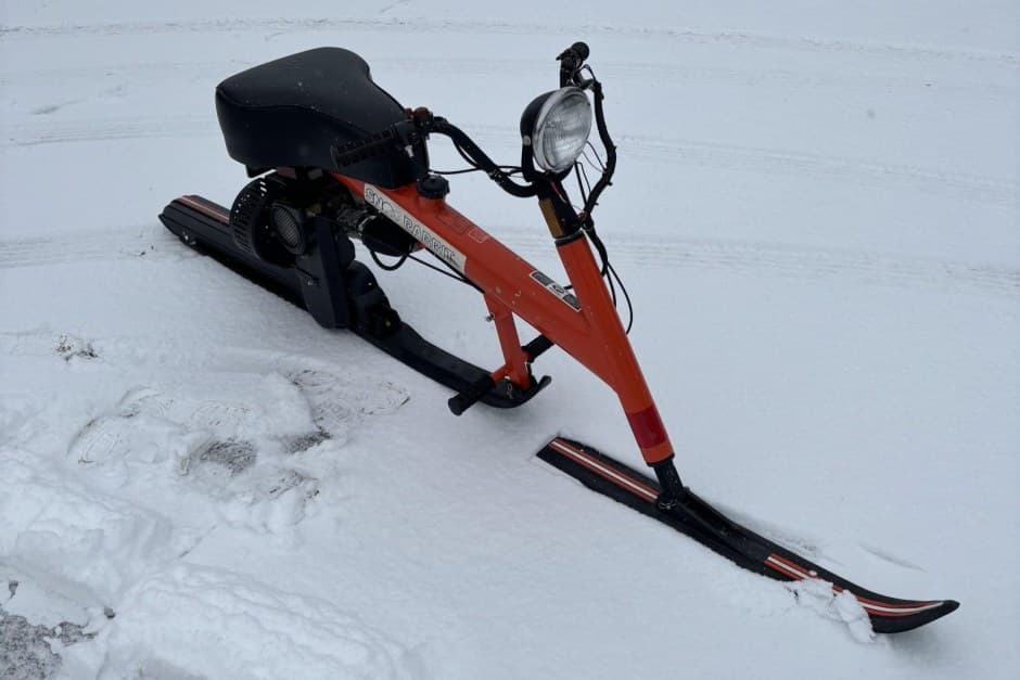 1979 Chrysler Sno-Runner sold for $1,500