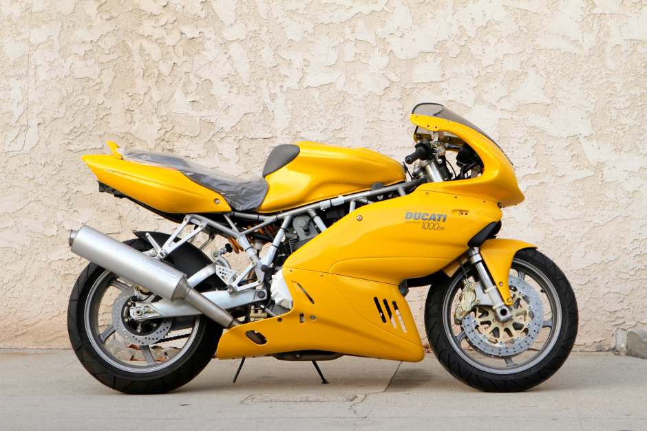 2004 Ducati 750, 800, 900, & 1000 Supersport (1988-2007) sold for $10,000
