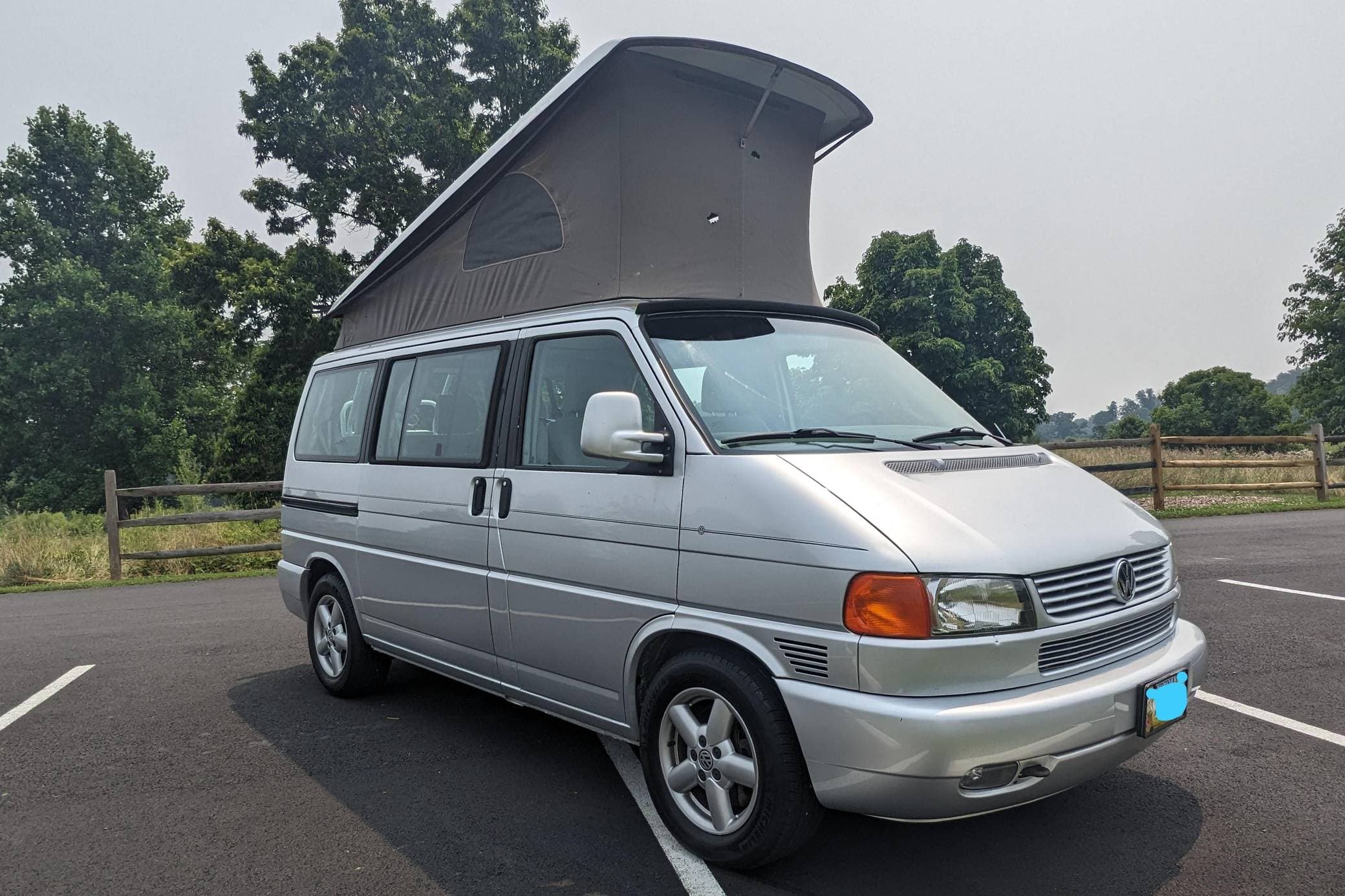 2003 Volkswagen Eurovan sold for $14,100