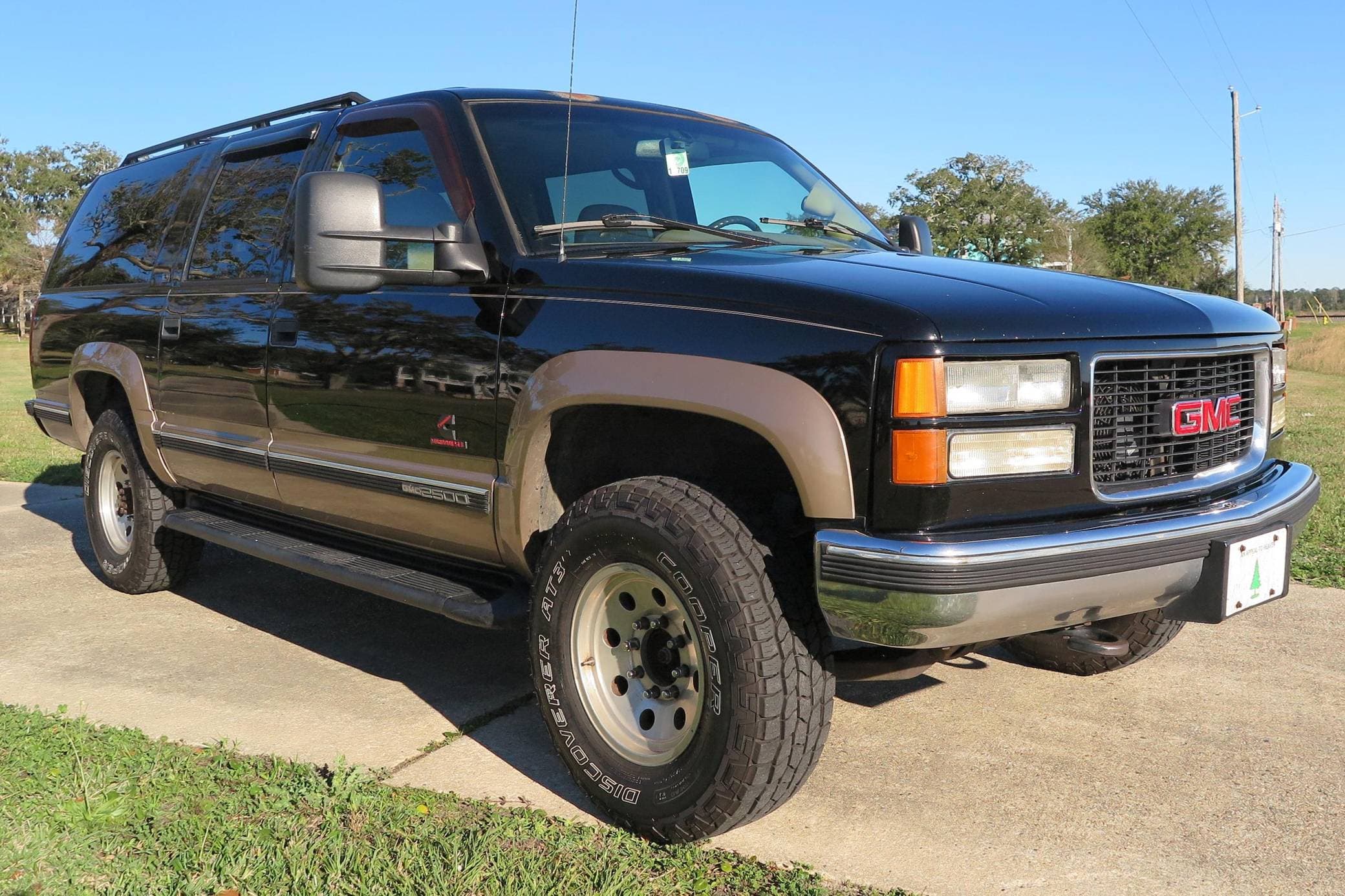 1996 GMC Suburban sold for $14,400