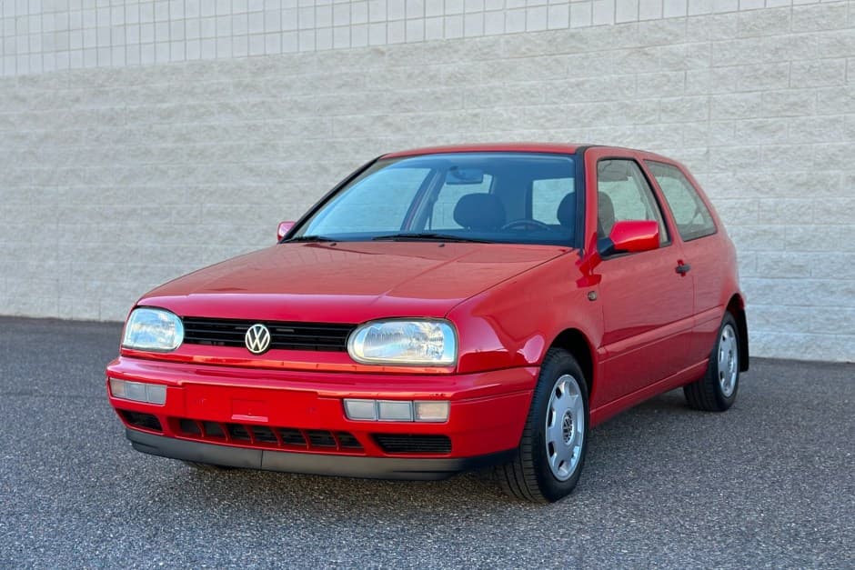 1998 Volkswagen Golf & Rabbit sold for $10,000
