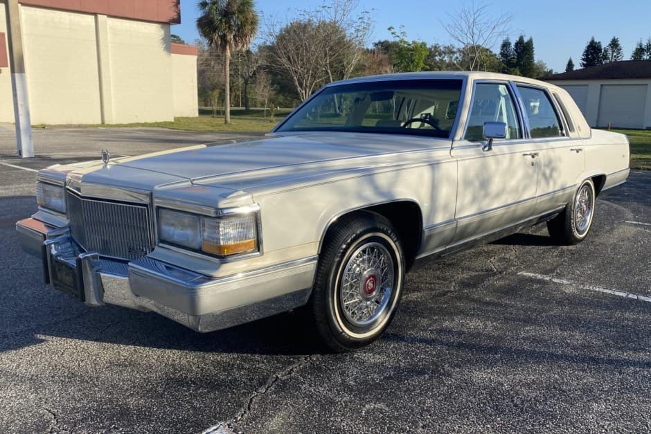 1991 Cadillac Brougham sold for $15,550