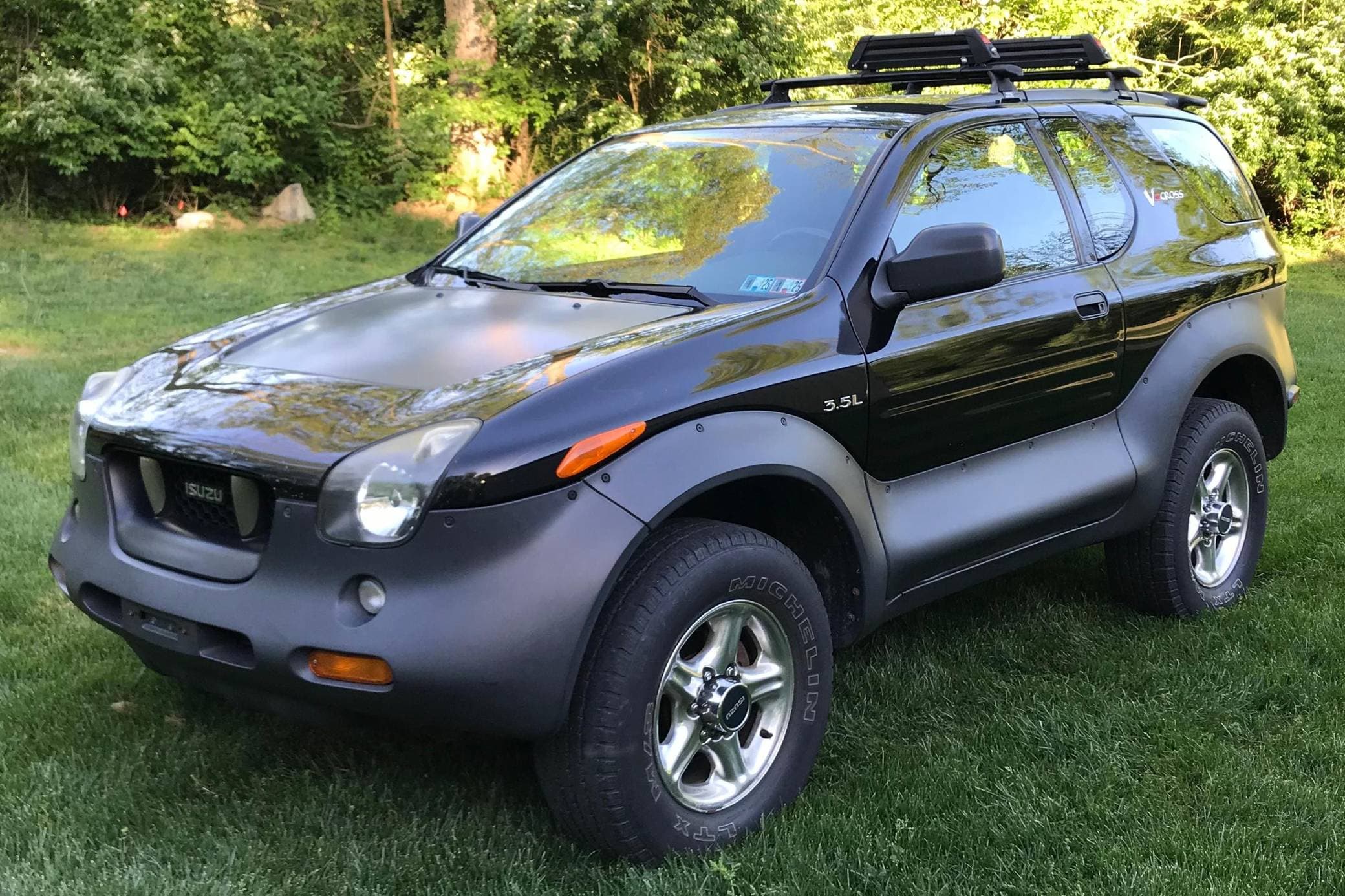 1999 Isuzu VehiCROSS sold for $7,225