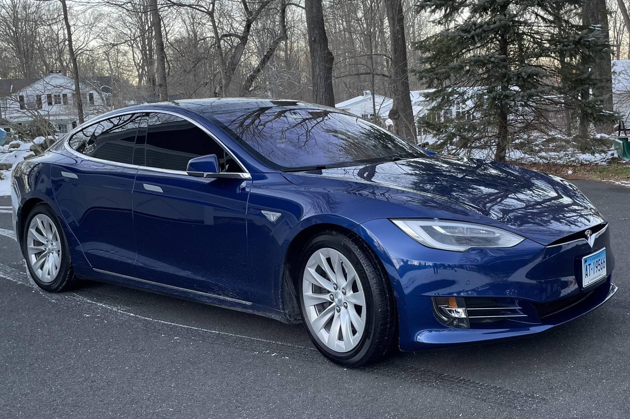 2016 Tesla Model S sold for $40,500