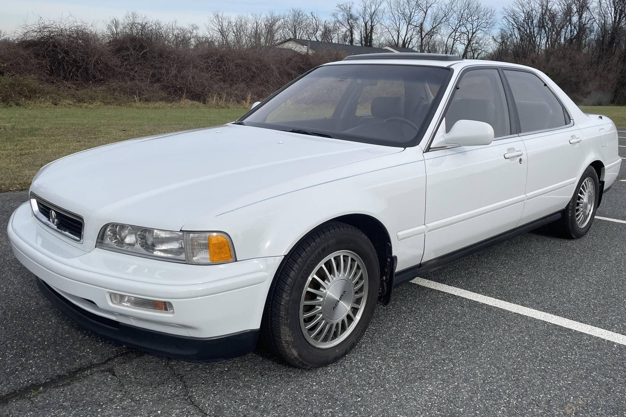1991 Acura Legend sold for $8,300