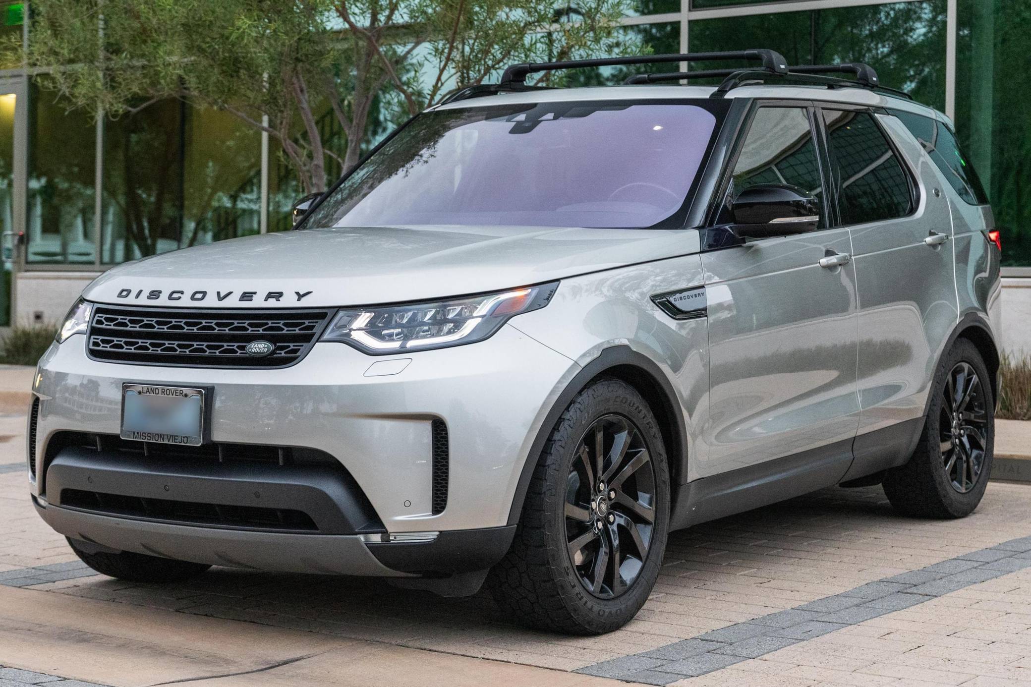2017 Land Rover Discovery sold for $22,400