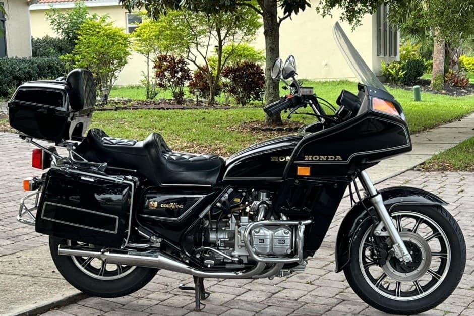 1983 Honda Gold Wing sold for $5,800