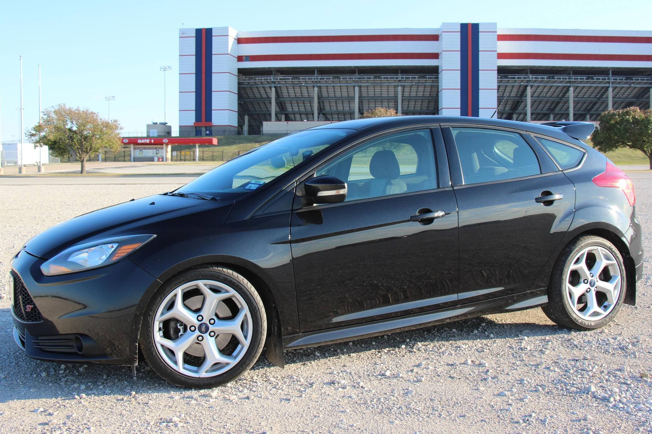 2014 Ford Focus sold for $10,300