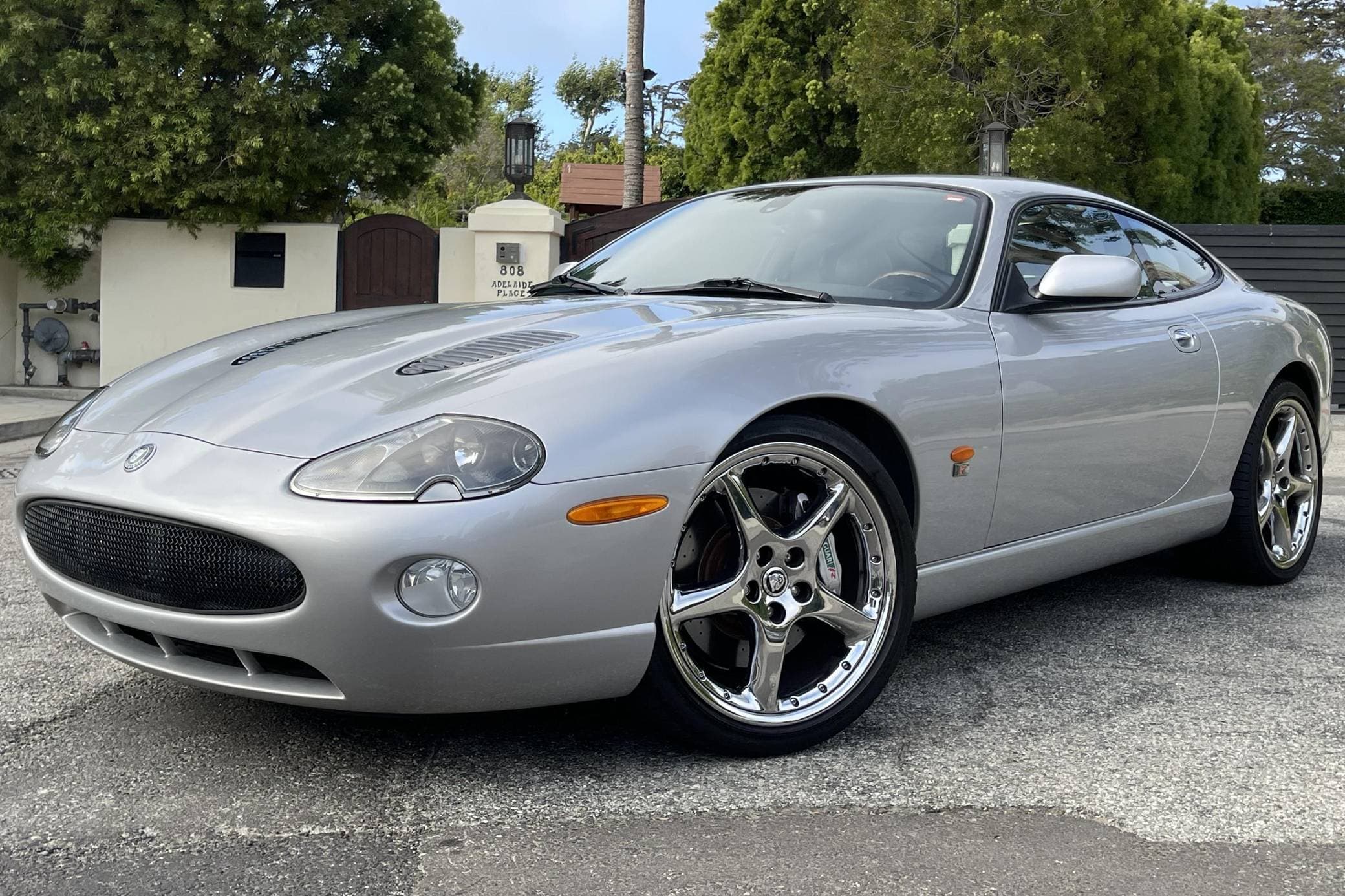 2006 Jaguar XKR sold for $9,700