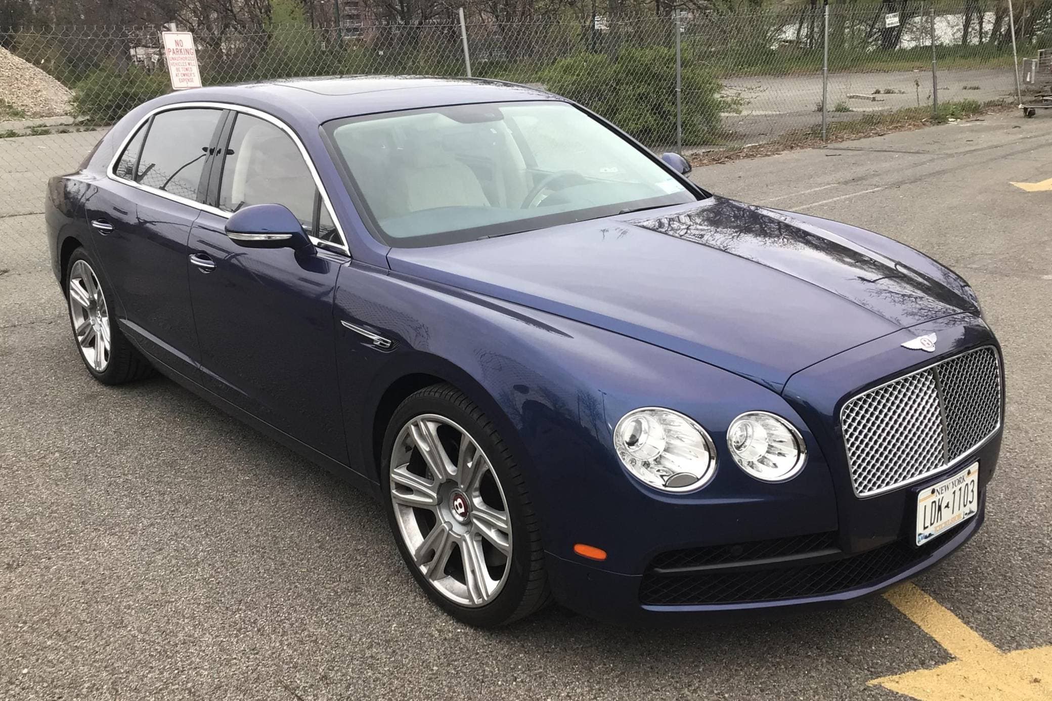 2018 Bentley Flying Spur sold for $68,200