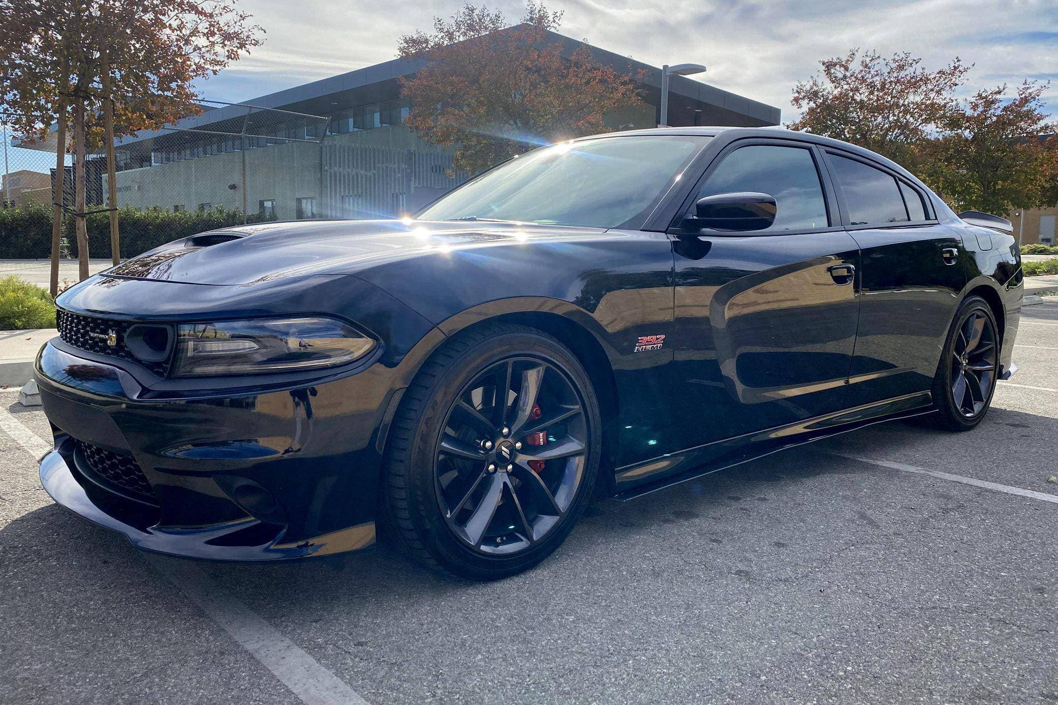 2019 Dodge Charger sold for $38,250