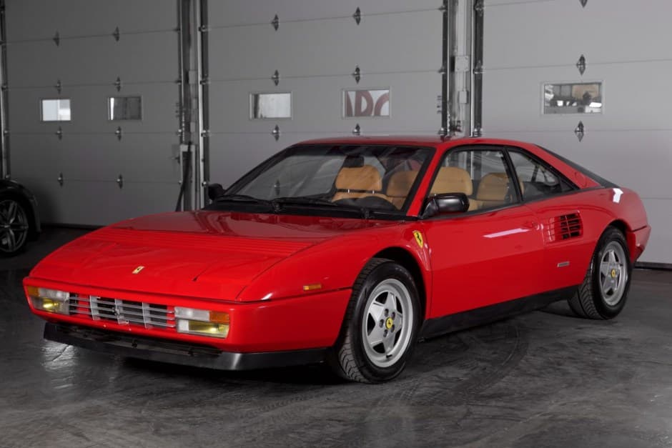1991 Ferrari Mondial sold for $35,500