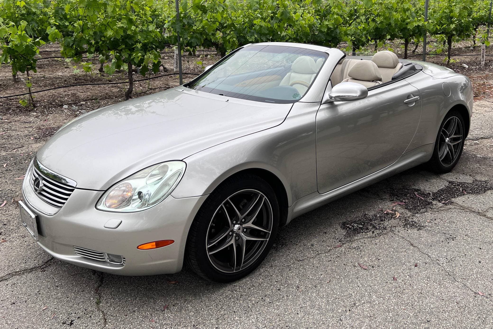 2005 Lexus SC sold for $9,500