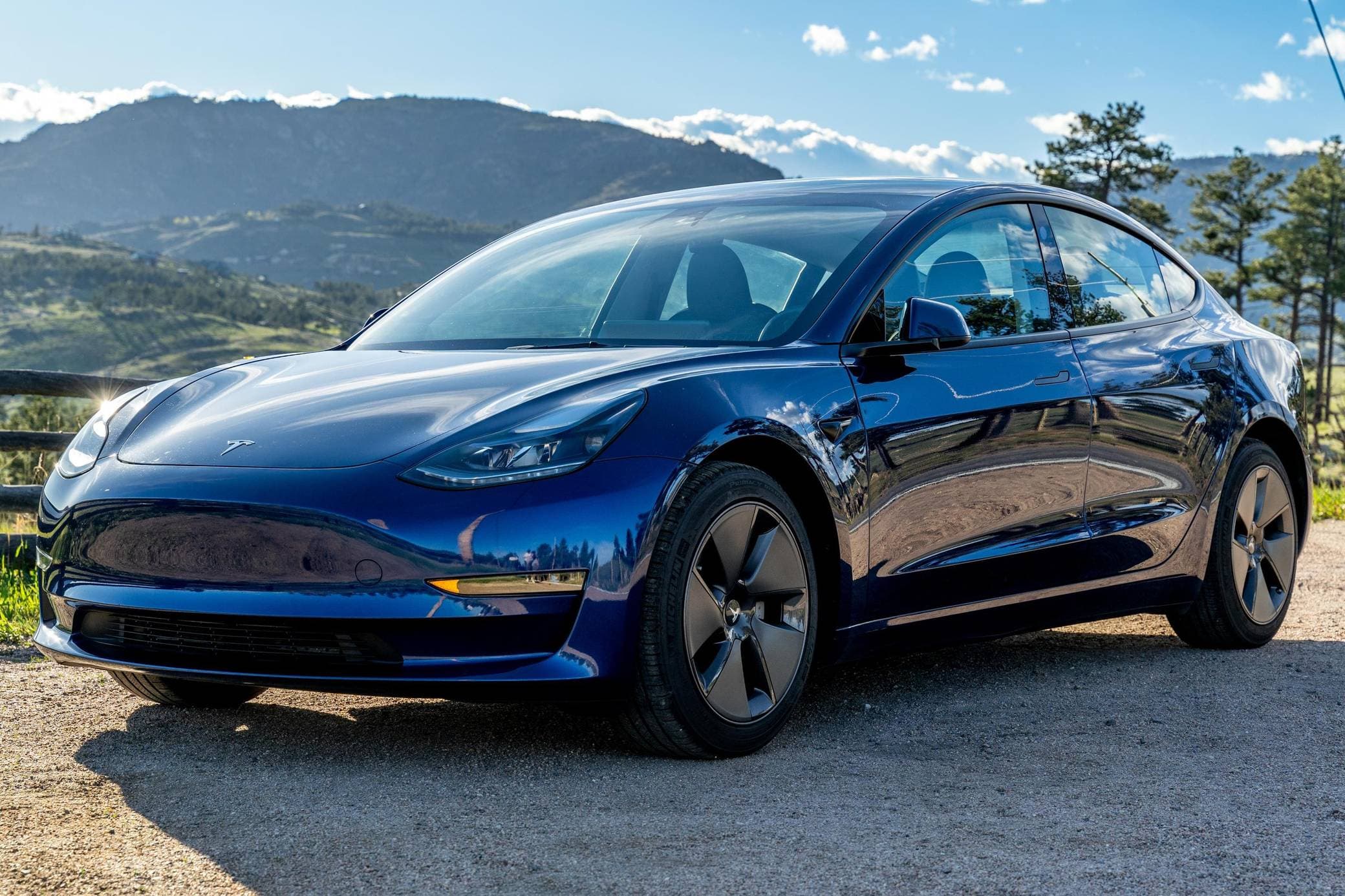 2023 Tesla Model 3 sold for $25,550