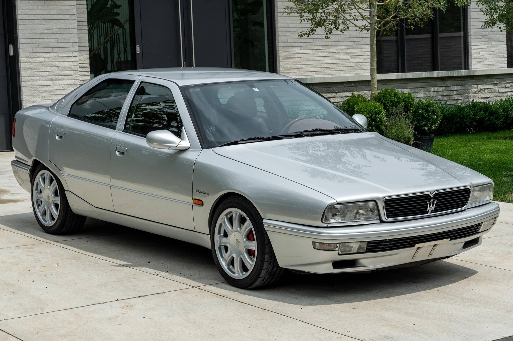 1999 Maserati Quattroporte sold for $15,250