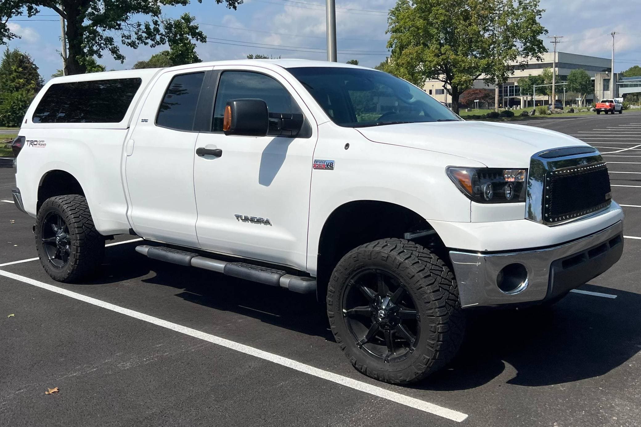 2009 Toyota Tundra sold for $11,200