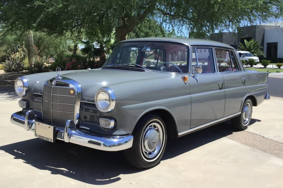 1964 Mercedes-Benz W110 sold for $22,750