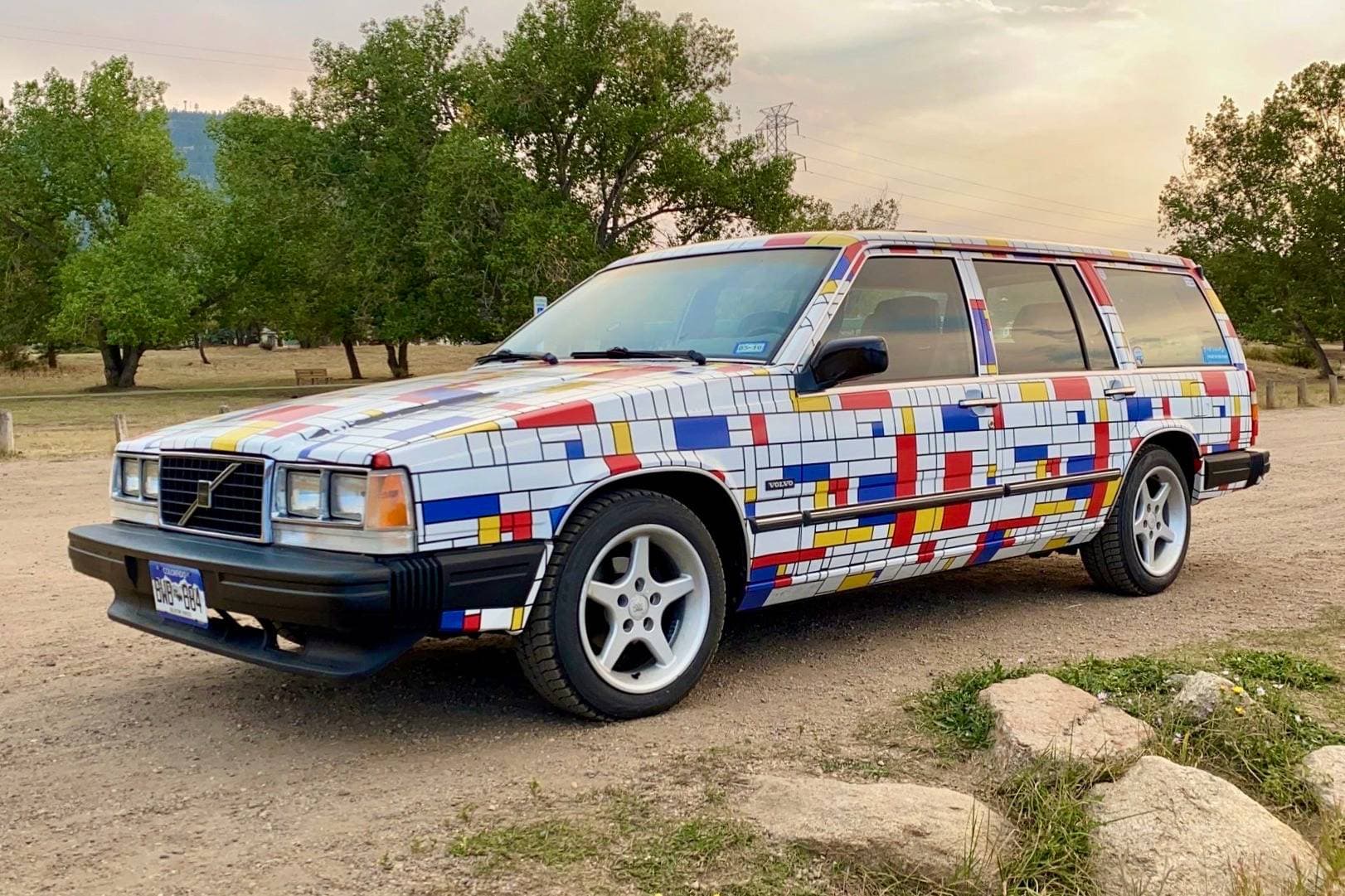 1987 Volvo 760 sold for $5,600