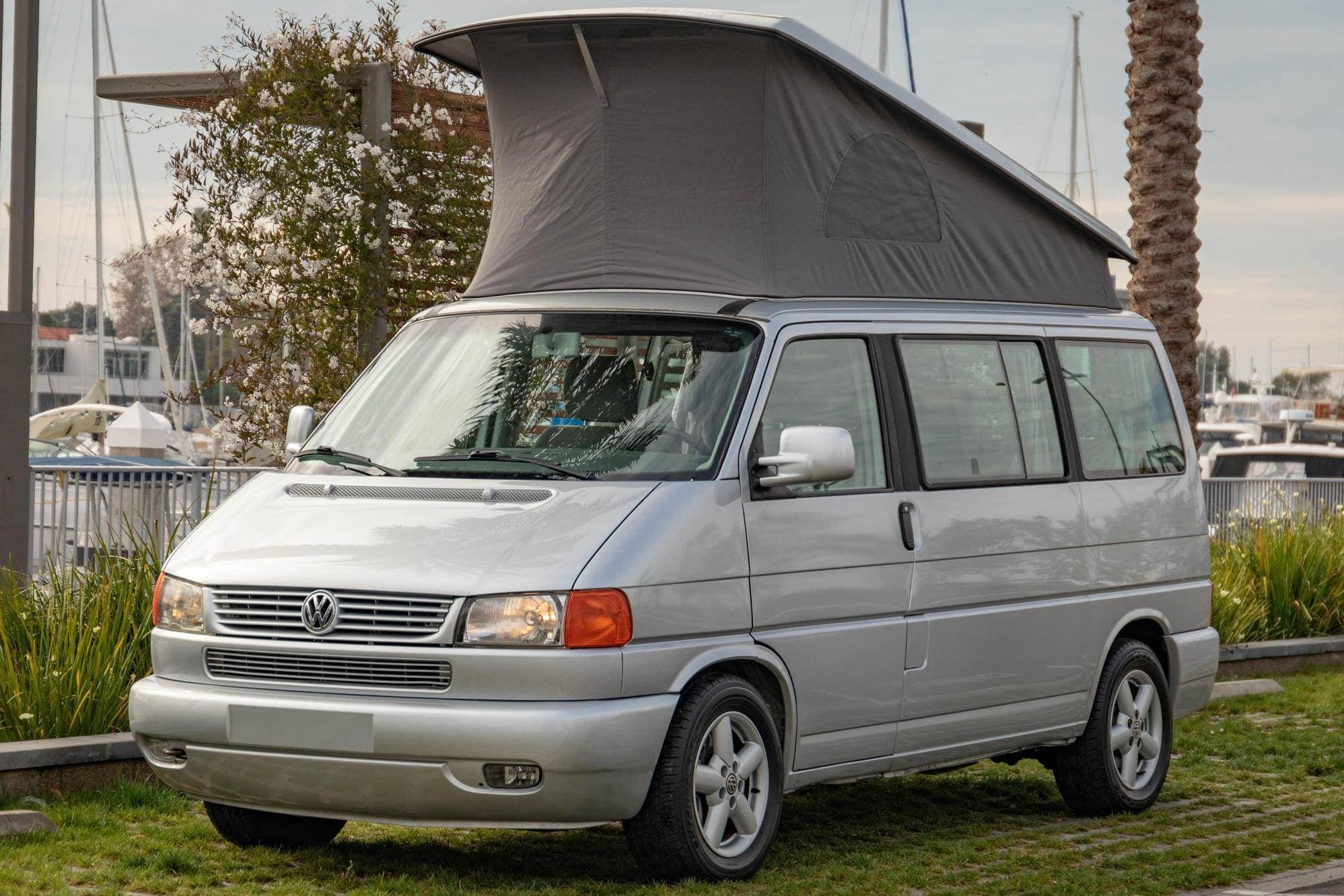 2003 Volkswagen Eurovan sold for $38,000