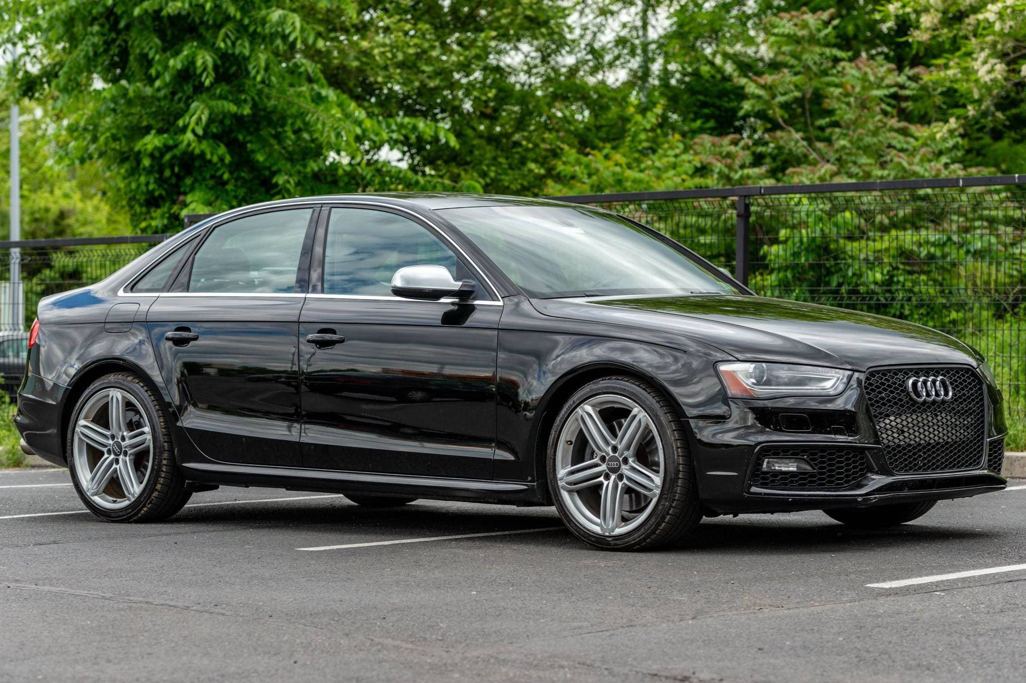 2014 Audi B8 S4 sold for $15,650