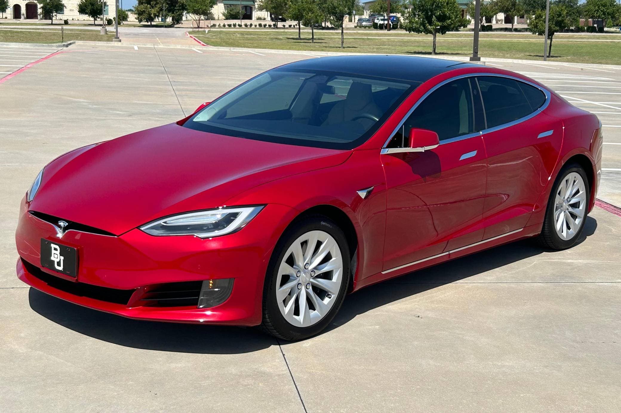 2017 Tesla Model S sold for $40,000