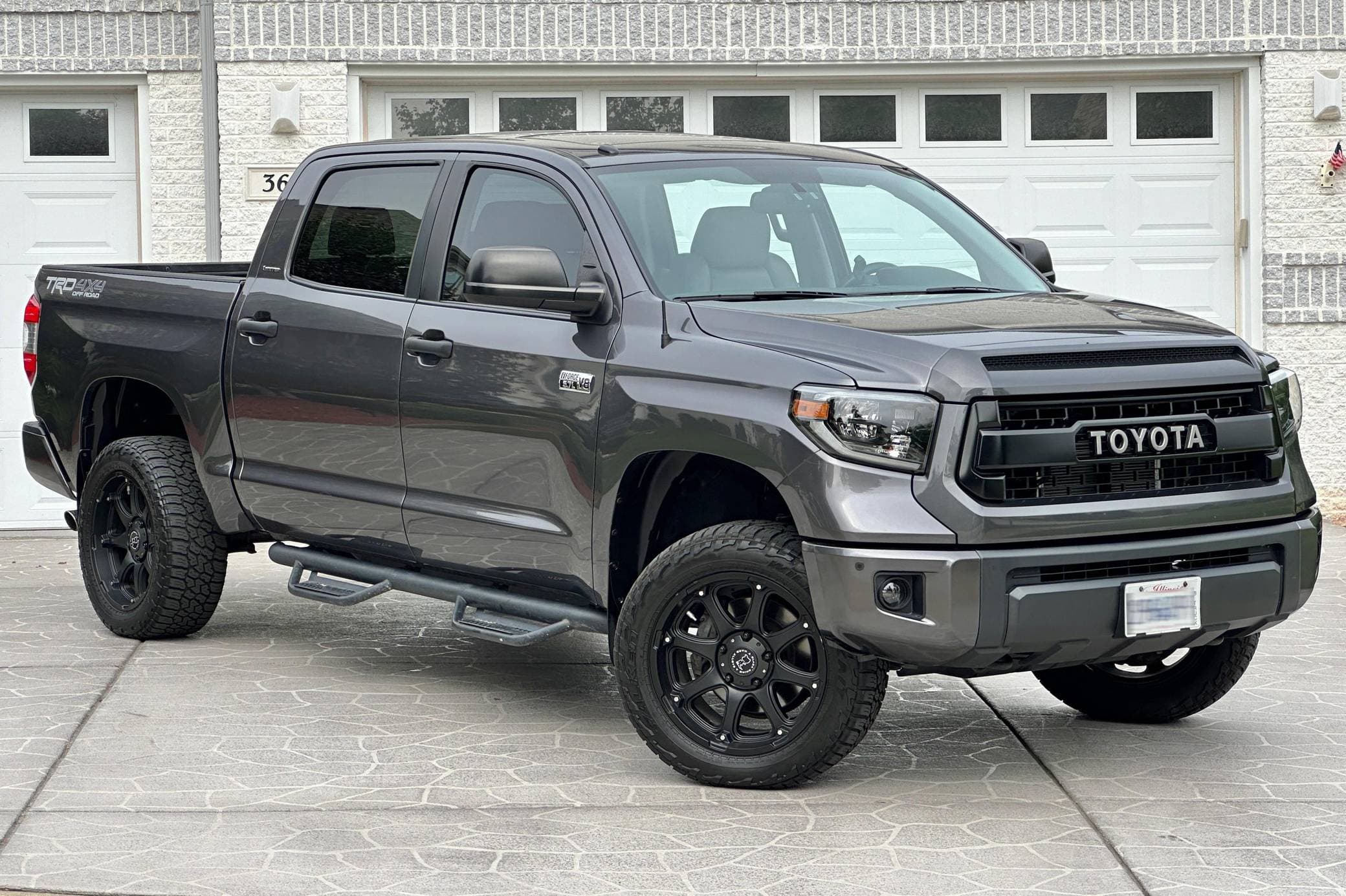 2016 Toyota Tundra sold for $30,000