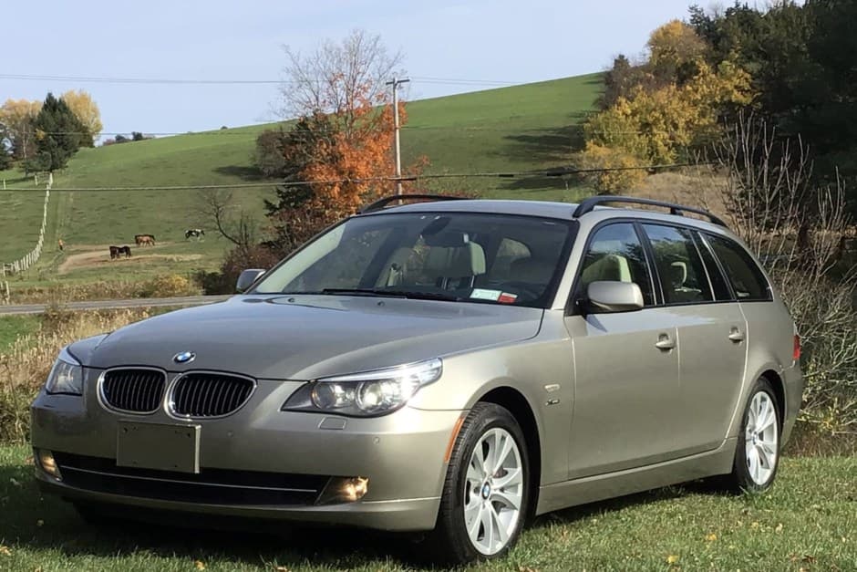 2010 BMW E61 5-Series Touring sold for $20,333