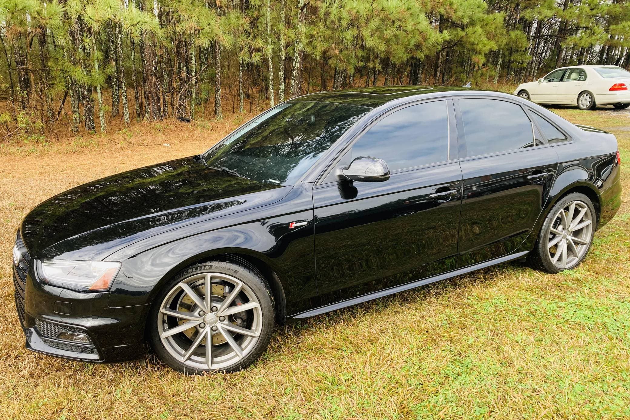 2015 Audi B8 S4 sold for $25,100
