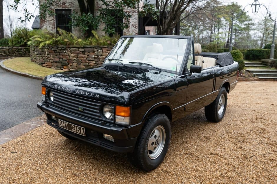 1982 Land Rover Range Rover Classic sold for $67,500
