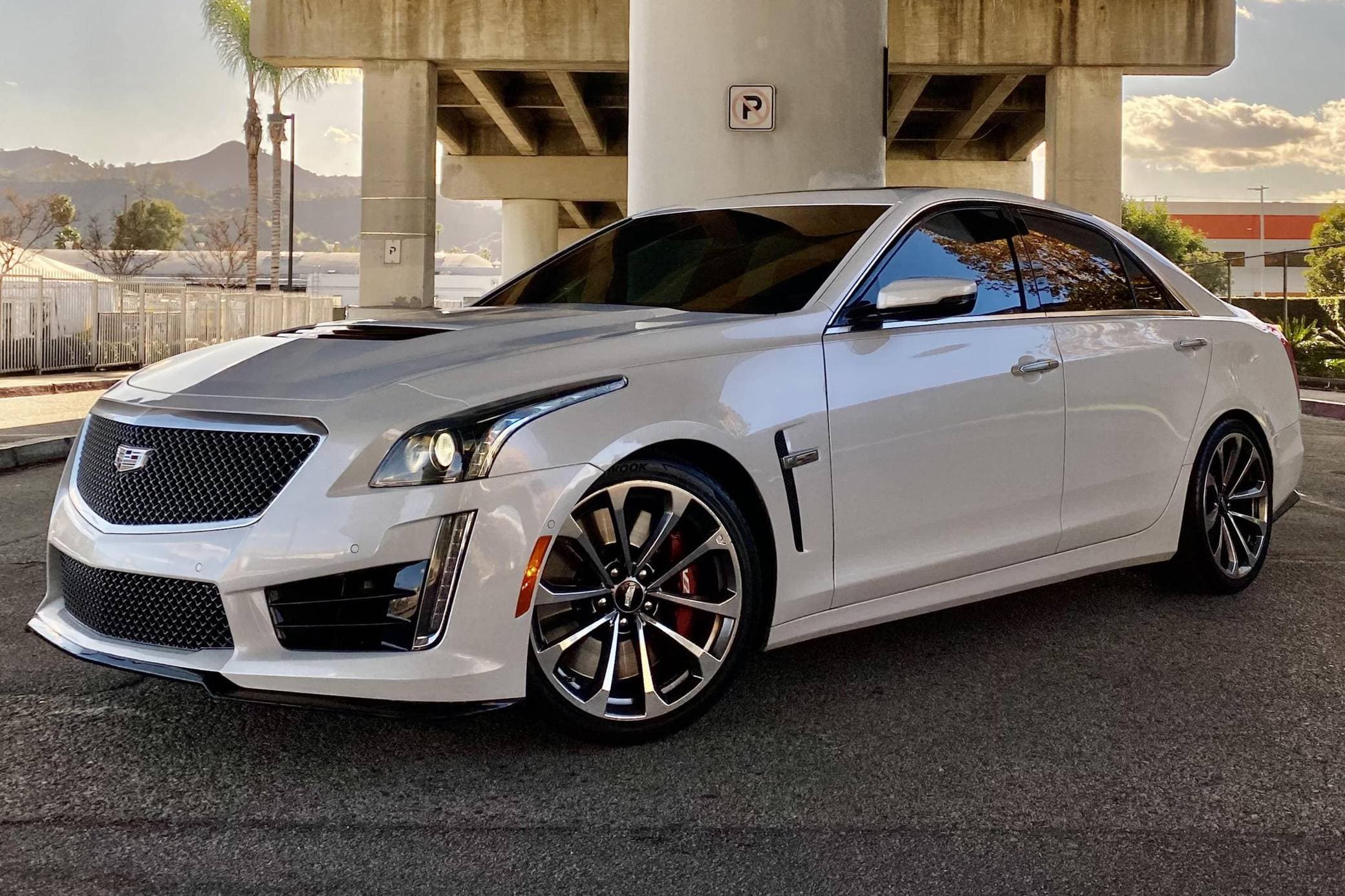2016 Cadillac CTS-V sold for $66,500