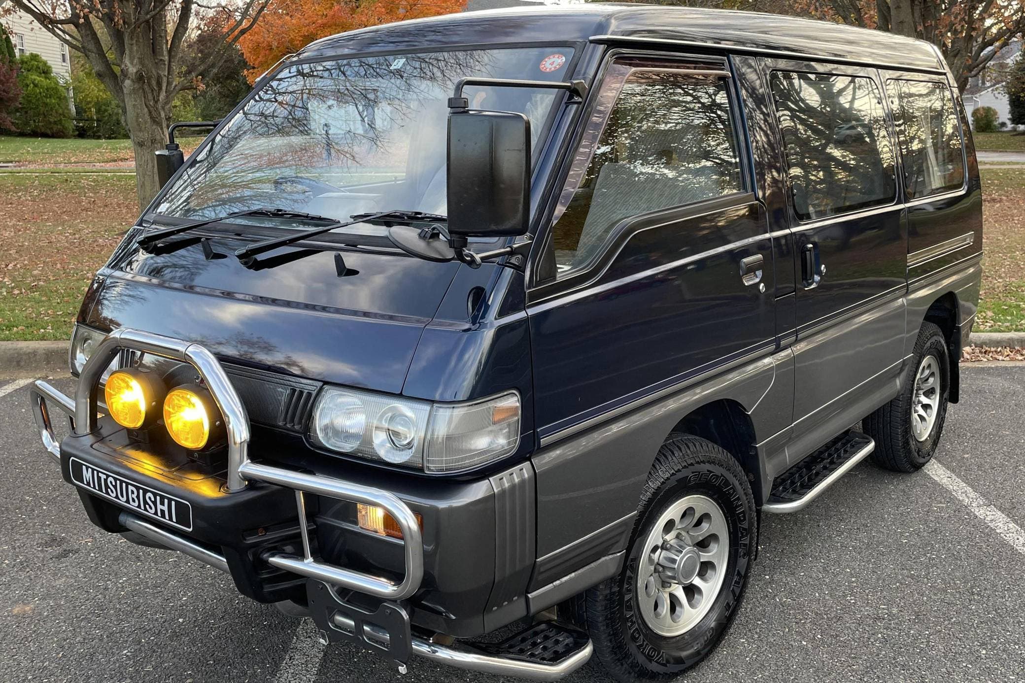 1996 Mitsubishi Delica sold for $12,500