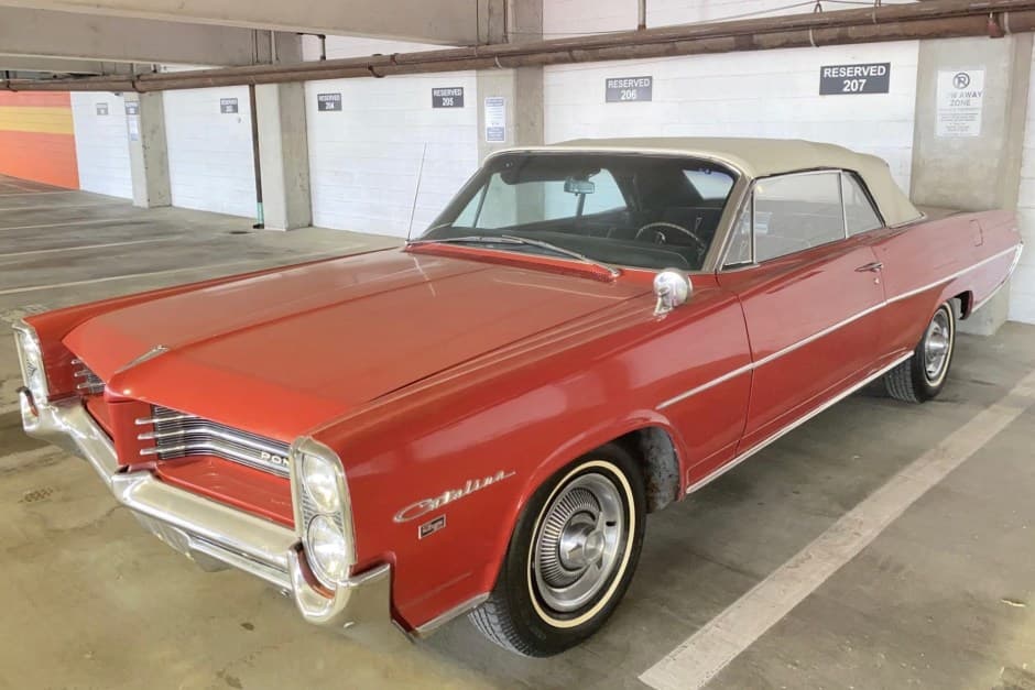 1964 Pontiac Catalina sold for $18,000