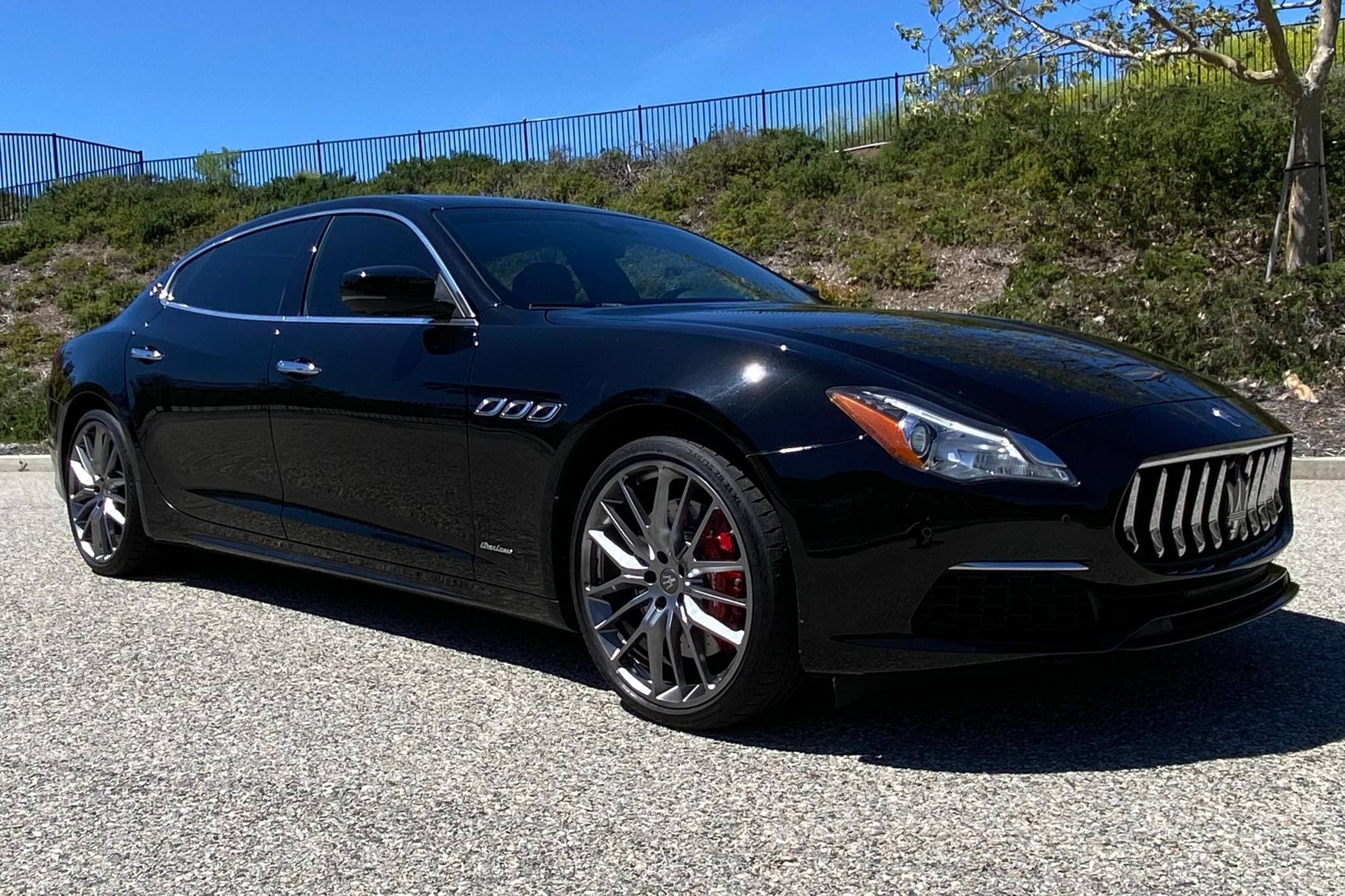 2017 Maserati Quattroporte sold for $30,750