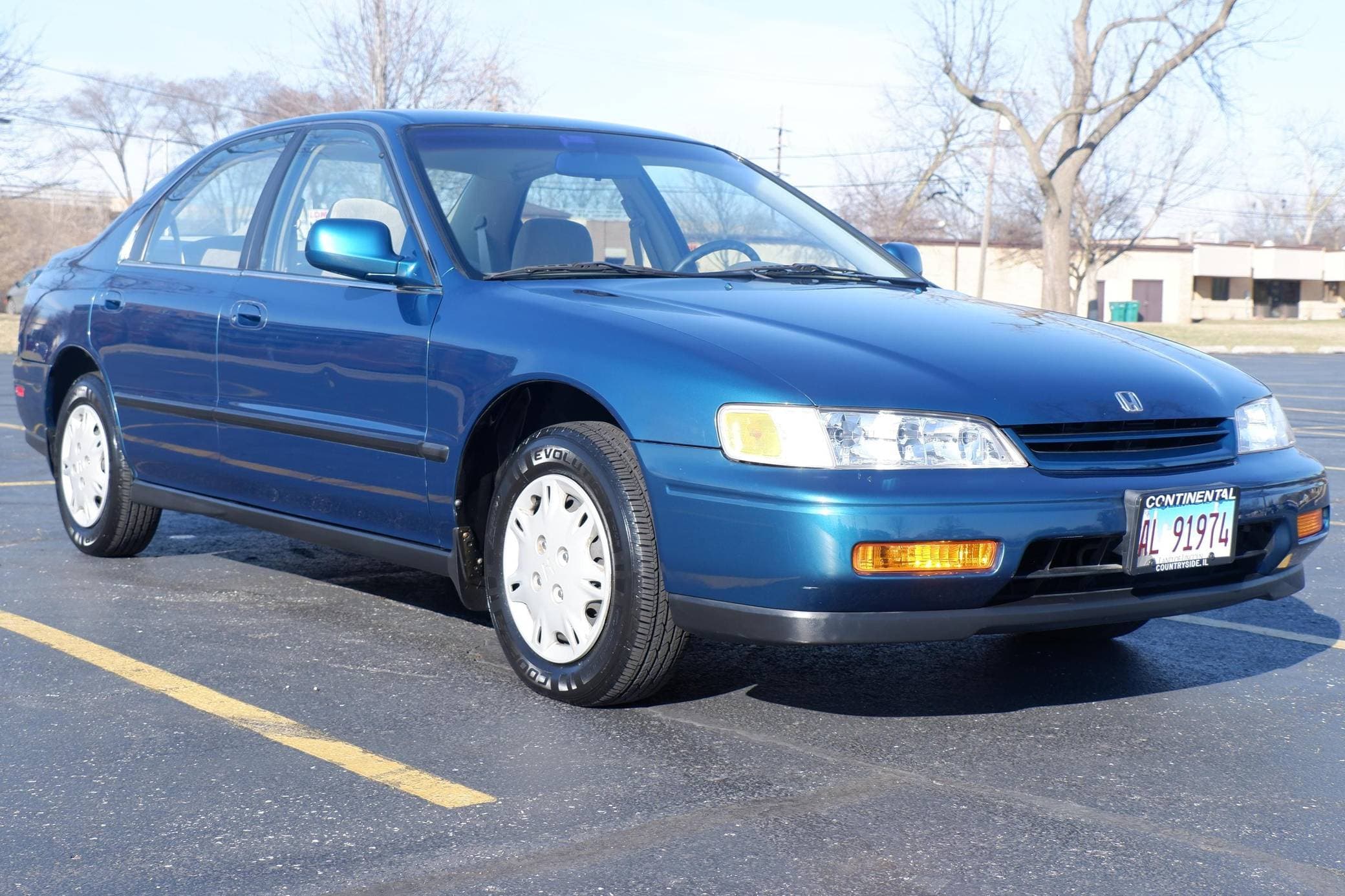 1995 Honda Accord sold for $9,100