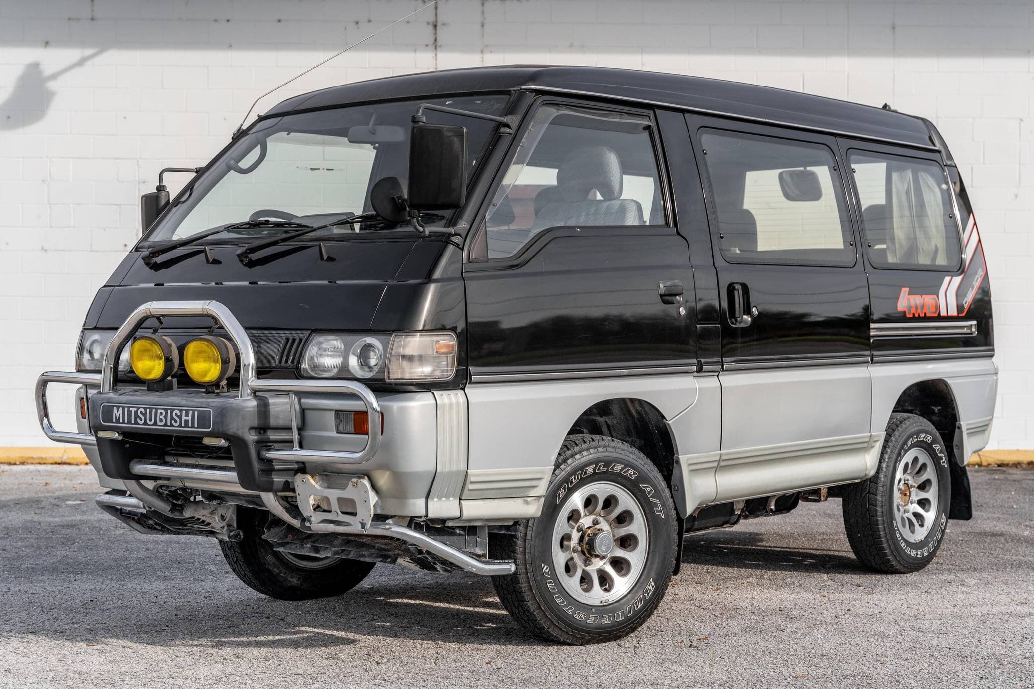 1996 Mitsubishi Delica sold for $9,900