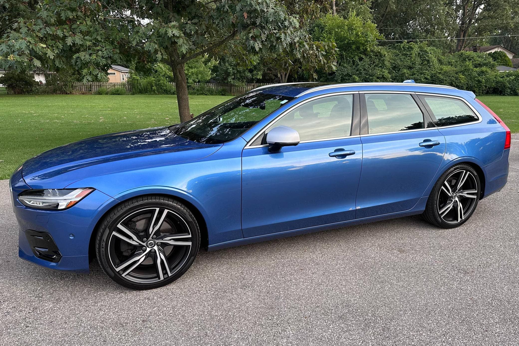 2018 Volvo V90 sold for $34,250