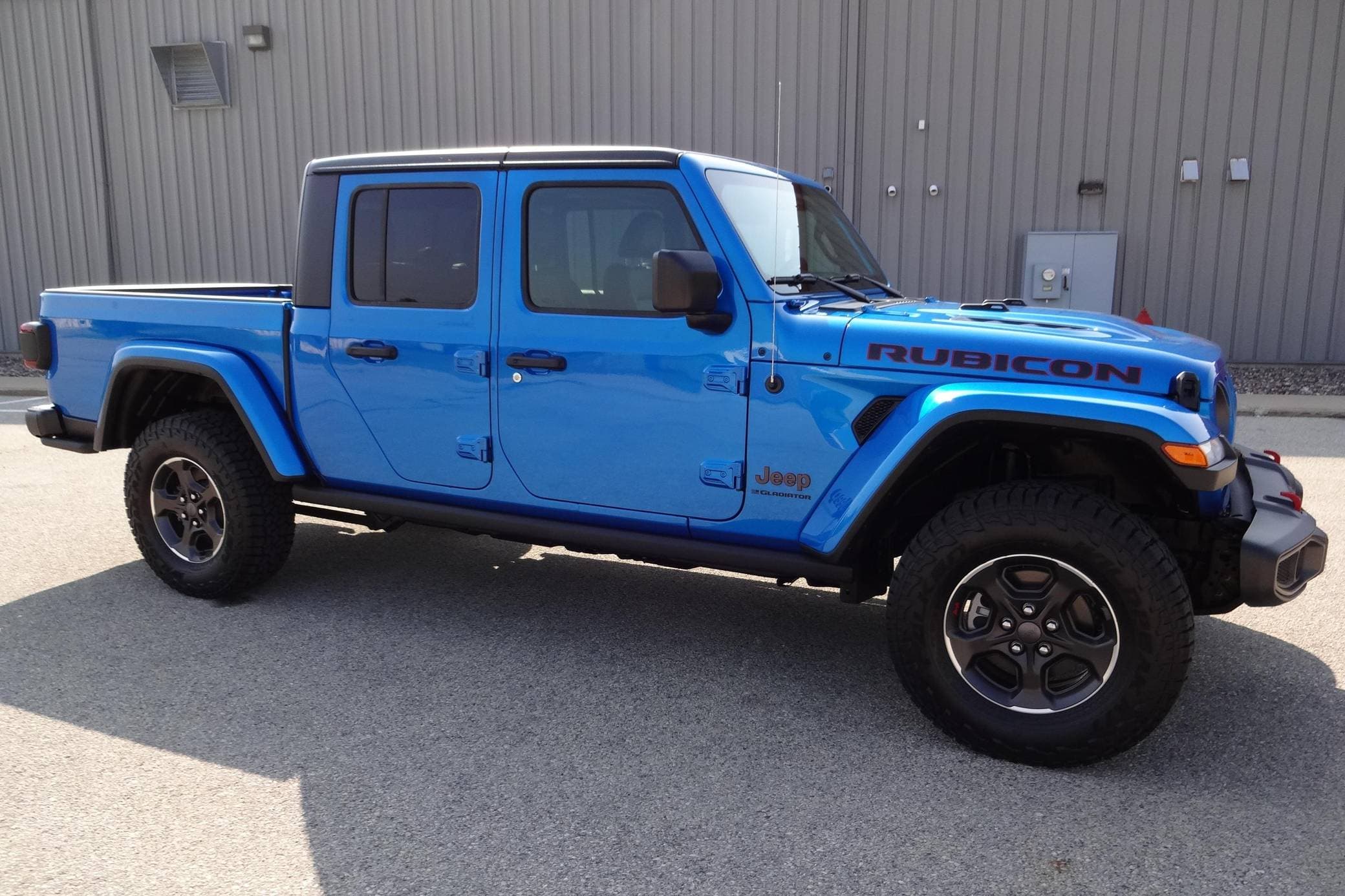 2023 Jeep Gladiator sold for $49,500
