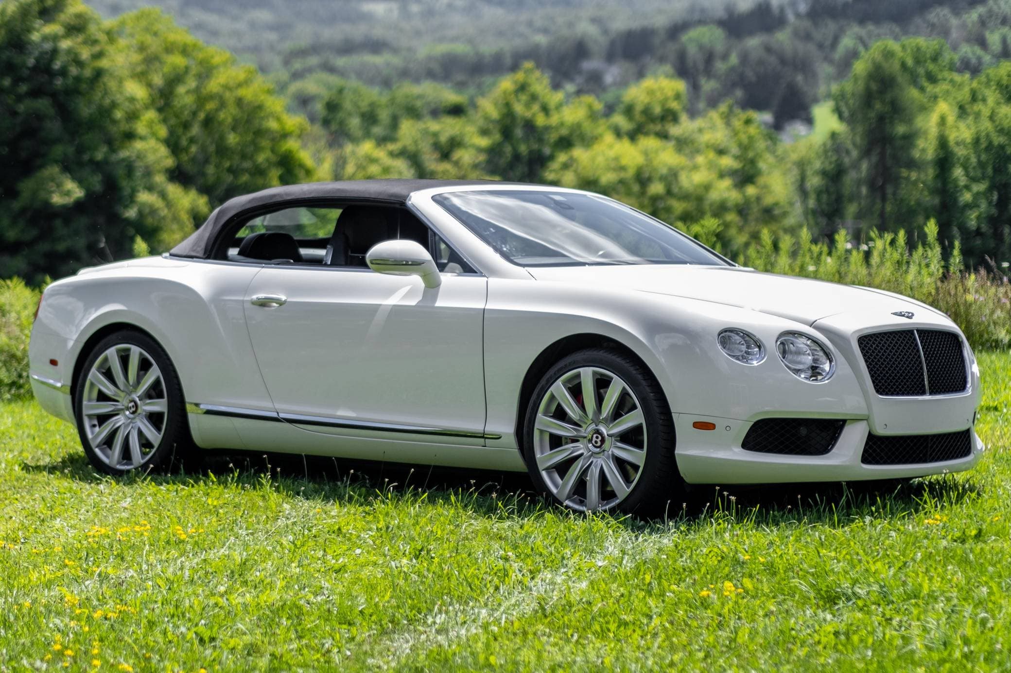 2013 Bentley Continental sold for $60,500