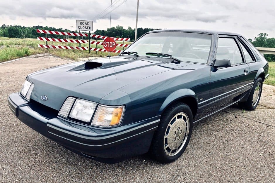 1986 Ford Fox-Body Mustang sold for $26,000
