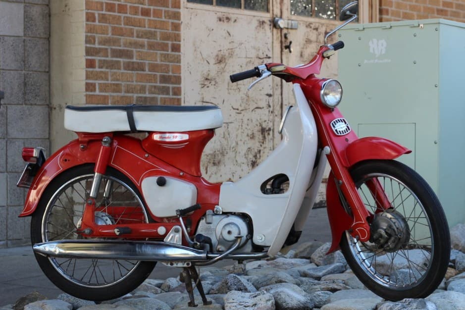 1965 Honda Super Cub sold for $2,100